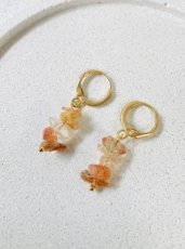 5211000853-01 CAR 01 - Oorbellen met natuursteentjes